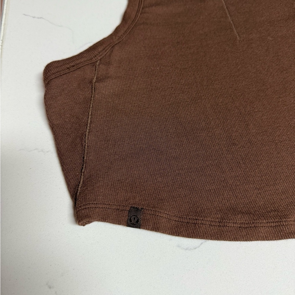 Lululemon Hold Tight Cropped Tank Top - Picture 5 of 6